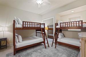 Turquoise Place 905C