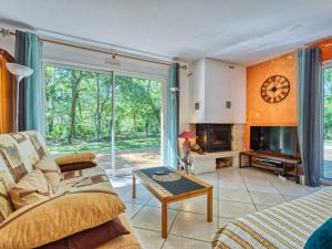 Maisons de vacances Holiday Home Tina by Interhome : photos des chambres