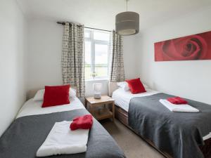 Holiday Home Oak Cottage by Interhome