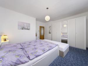 Holiday Home Neurazy by Interhome