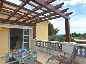 Apartment Le Village - VJ106 by Interhome