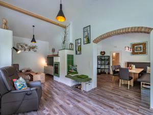 Holiday Home Sonnenteich-Haus by Interhome