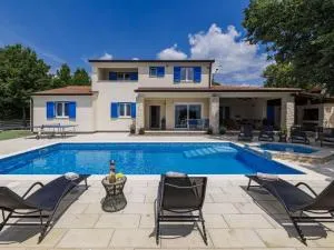 Villa Augusta by Interhome - Tomišići