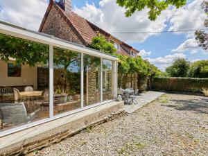 Maisons de vacances Holiday Home La Glycine by Interhome : photos des chambres