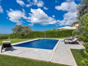 Villa De Flora by Interhome