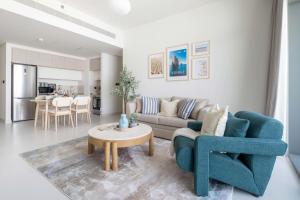 Frank Porter - Marina Vista Tower 2