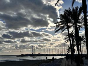 Beach Apartment with Stunning View