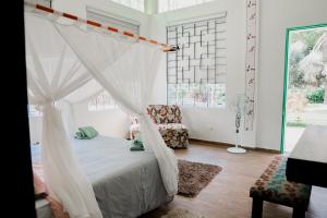 Boscaje Solarpunk Habitat