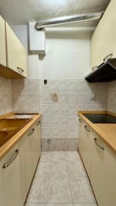 Hostdomus- Terrace Apartment