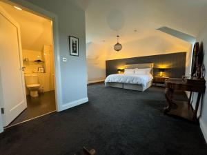 Your Coastal Paradise Awaits