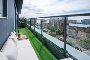 Skyline Duplex Penthouse - 3 Bedroom - Llanelli