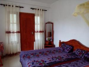 House Of Esanya