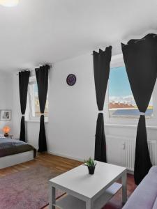 Stockerau Comfort Studio 1BR for 2