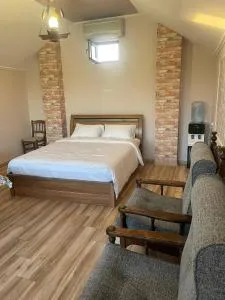 ARM Garden EVN Zvartnots - Musalerr