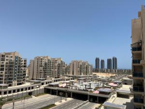 Down Town New ELalamein خلف الابراج وبجوار فندق ريكسوس العلمين