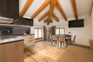 Two-Bedroom Apartment room in Hotel Garni Al Frantoio