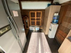 Mookgae Seowon Manhuejeong