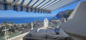 Große Wohnung - 2 Schlafzimmer - 2 Bäder - Aussicht auf Los Gigantes - Balkon