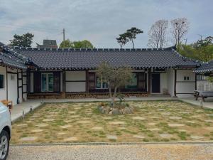 Boryeong dalitteumyeonkkochipigo Hanok Stay