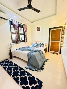 Lifeline Villas - Exclusive 2bhk Taraangan Farm With Huge Private Pool And Lawn Area