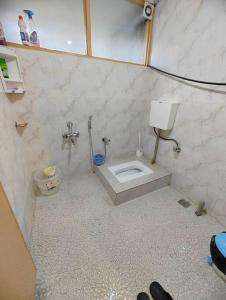 2 BHK Apartment in Srinagar