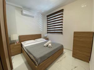 R1 Cosy Double Room in Msida Flat