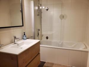 Appartements Lac Saint-Point au balcon : photos des chambres