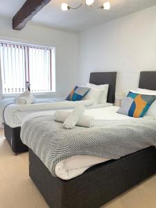 Mount Yard - Stylish Cottage - Close to Alton Towers - Peak District - Stoke-on-Trent Sleeps 5