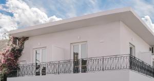 Sea Sailing Apartments