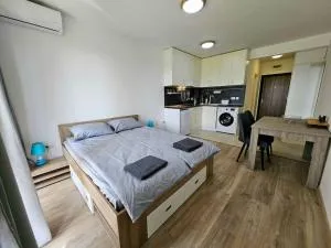 Relaxing studio in Shartrez - Yunets