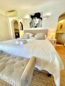Villas Villa provencale Golfe St Tropez climatisee piscine chauffee, Spa, billard, Wifi haut debit pro : photos des chambres