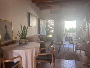 Perdikas Cove, spacious sea view family home