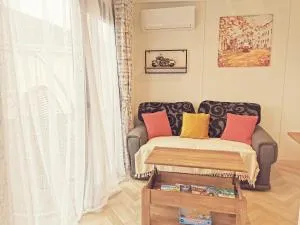 The Castle Walk - Lecarrow