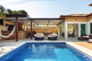 Bz71 Centro! Linda casa c Piscina privativa!