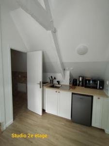 Appartements Le 1 St Yves Studios : Studio