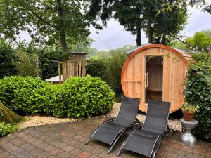 Het Verwende Nest met privé hottub & Barrel sauna
