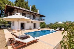 Villa Siraino - Ktima Skopelos - Karya