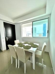 Palmetto 2704- Hermosa Vista Al Mar- Cartagena,Colombia