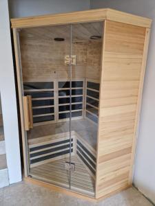 Maisons de vacances Maison 2 a 4 pers Spa Sauna : photos des chambres