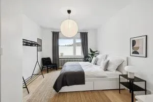 Schicke grosse Wohnung Apartment Wuppertal Ronsdorf- Nähe DUS & Dortmund & Köln & Essen - Blume