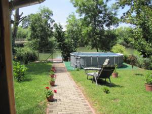 Gyöngyház nyaraló