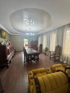 Tamar zarandia- guest house