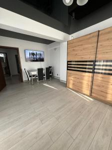 Navodari Robert apartament