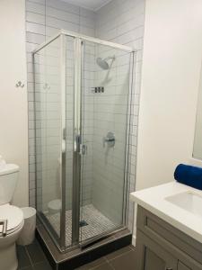 1 Bedroom 1 Bathroom Near Crypto Center