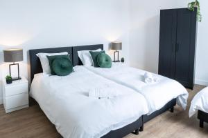 Modern Home, Pleasant and Neat Abel