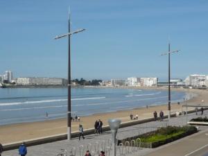 Studio Alcôve près de la plage avec balcon et WiFi - Quartier Arago - FR-1-331-229