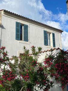 Villas Maison vue sur mer paisible : photos des chambres