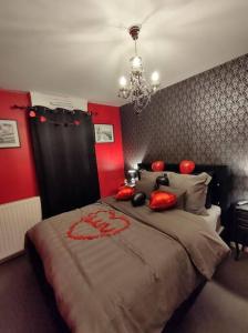 Amour & Romance l Jacuzzi XXL l Table de massage