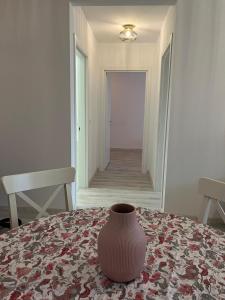 Hils Pallady - AMY Apartment