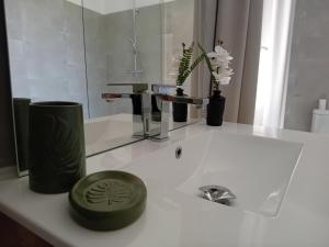 Appartements Gite Plaissan- Chez Laure&Marc : photos des chambres